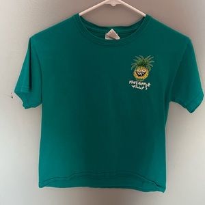 Girls pineapple willy’s t shirt